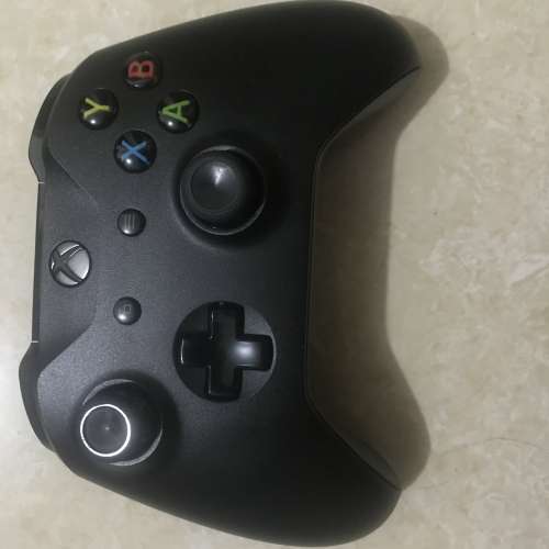 Xbox one x 連1手制