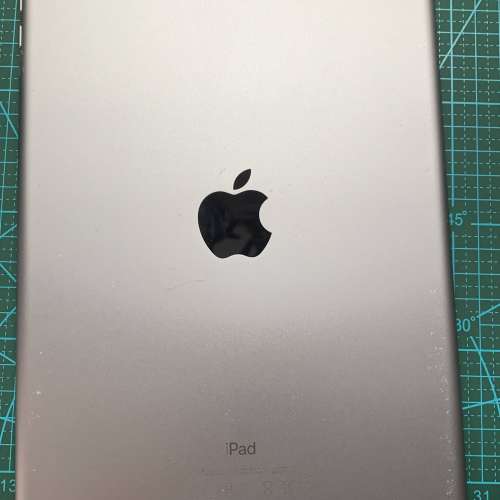iPad 5 五代 A1822 32GB太空灰