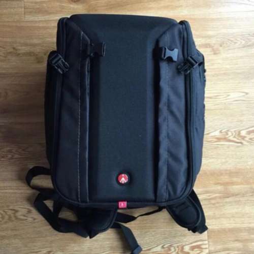 Manfrotto Camera bag (Brand New)