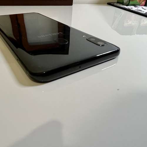 Samsung Galaxy A20 3+32 行貨，淨機，功能100%正常 * 不議價*