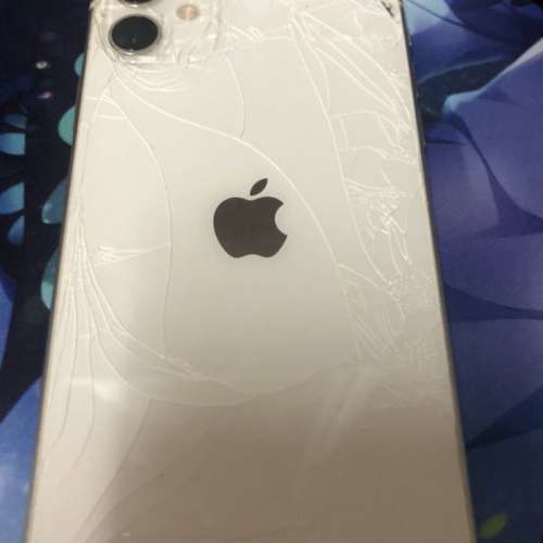 iPhone 11 128gb 白色 爆前後玻璃！