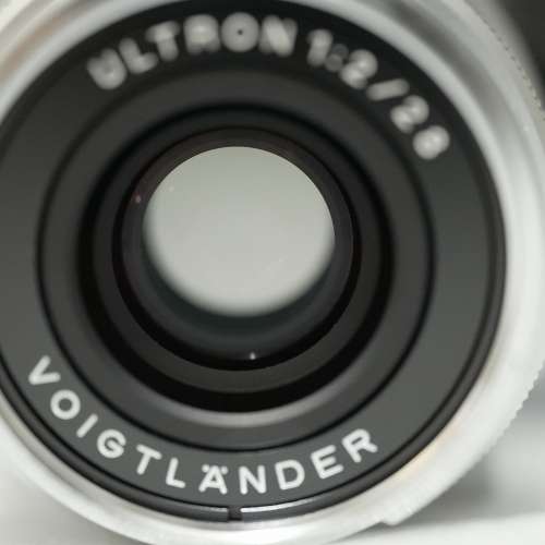 Voigtlaender ULTRON Vintage Line 28mm F2 Aspherical (Leica-M mount)