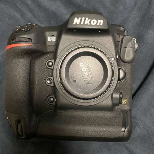 Nikon D5