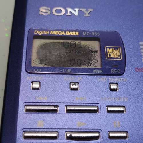 Sony MZ-R55 MD Walkman 有遙控, 不包括電池盒.