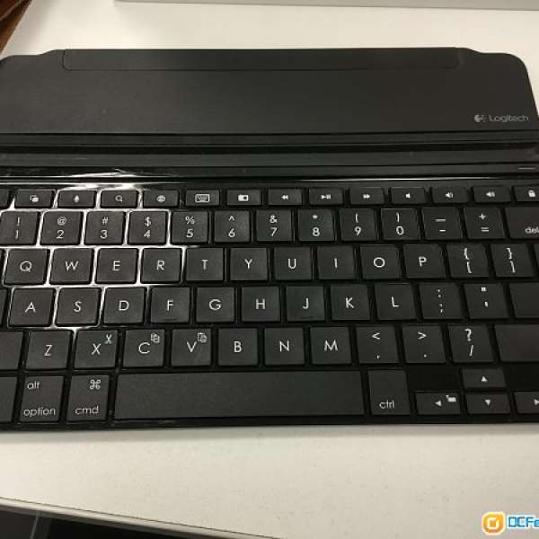 Logitech ultrathin Bluetooth keyboard for iPad Air2