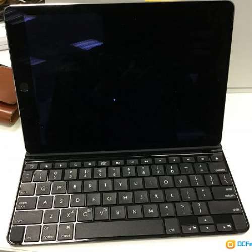 Logitech ultrathin Bluetooth keyboard for iPad Air2