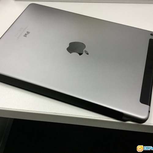 Logitech ultrathin Bluetooth keyboard for iPad Air2