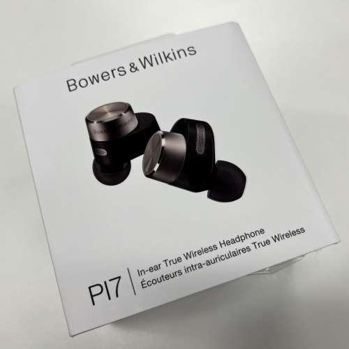 接近全新 Bowers & Wilkins PI7 頂級真無線耳機 全套行貨有保。