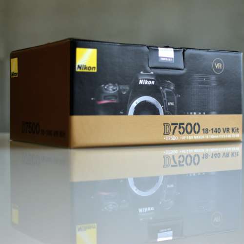 Nikon D7500 + 18-140 G VR 套裝(完美新)