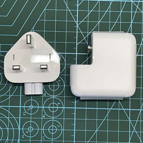 Apple 蘋果 30W USB-C 電源轉換器 充電器 power supply