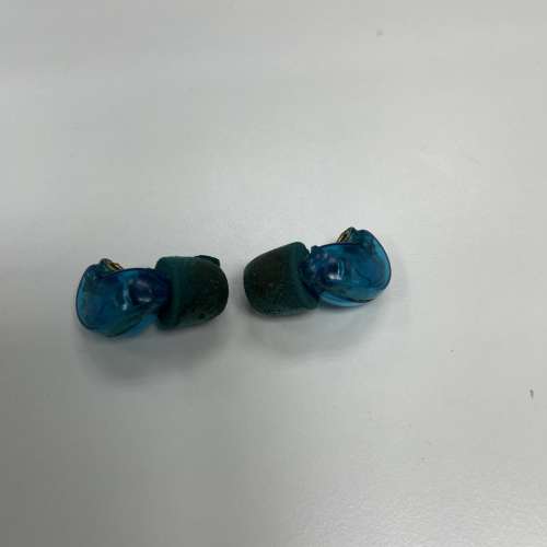 港行原封 Shure 無線耳機 + 二手SE215