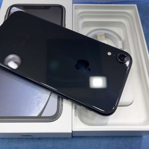99%New iPhone XR 128GB 黑色 香港行貨 全套有盒有配件 首選超值！