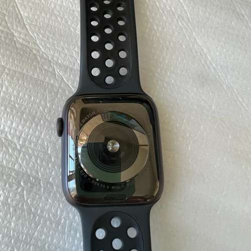 Apple Watch Series 5 (GPS + Cellular, 44MM) - Space Gray Aluminum Case