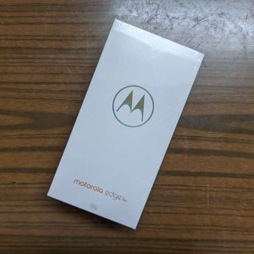 全新未拆封 Motorola Edge S Pro 12 + 256 國行素皮版