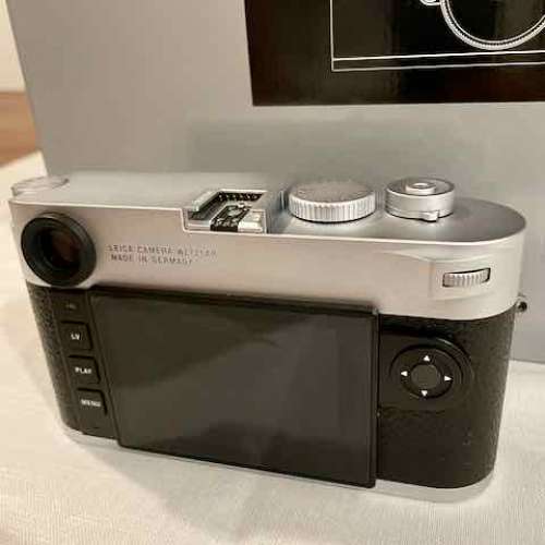 Leica M10 Silver. Full Set. Excellent Condition $34,500