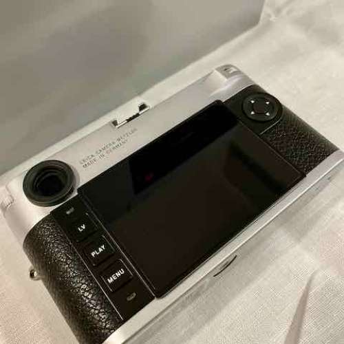 Leica M10 Silver. Full Set. Excellent Condition $34,500