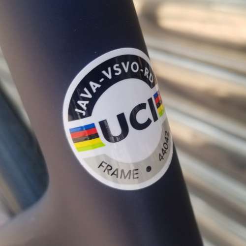 香港行貨 最新款 JAVA VESUVIO 升級版 UCI 認證 一體碳纖把 22速 走內綫 碟剎 碳纖...