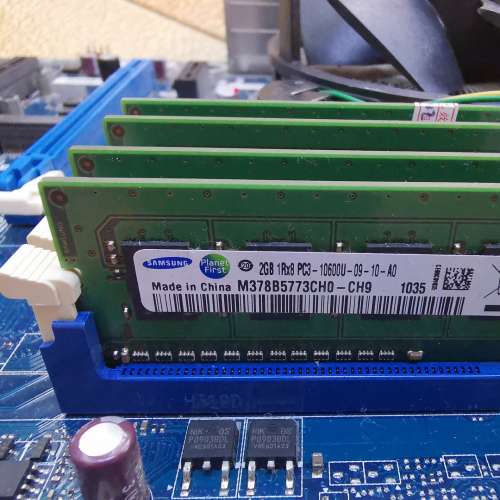 Intel DH77KC主板+4x2G三星DDR3+i5-2500K