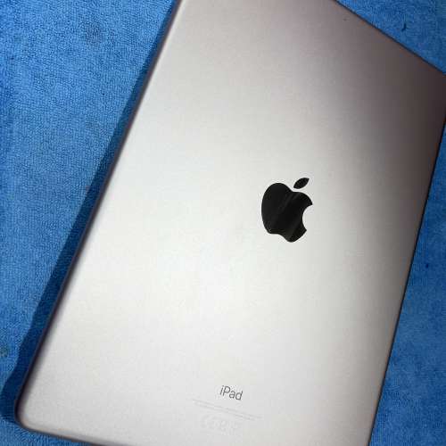 99%New iPad Pro 10.5吋 Wi Fi版 256GB 玫瑰金色 香港行貨 有充電線 打機睇戲首選超...