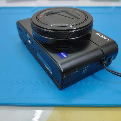 Sony RX100 M5A VA + SGR1 拍攝手柄