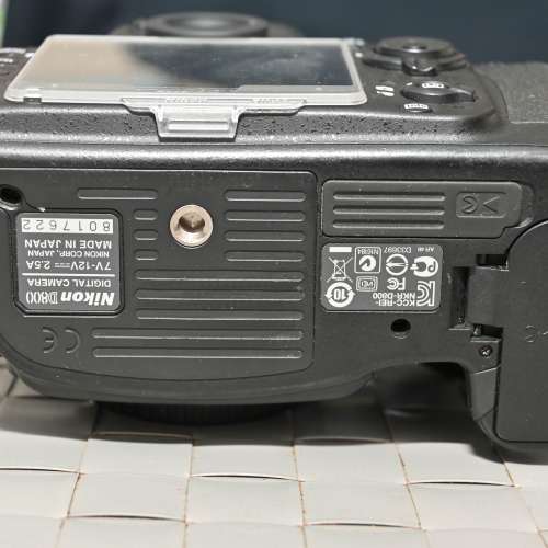 Nikon D800 淨機, 一電, 一Charger