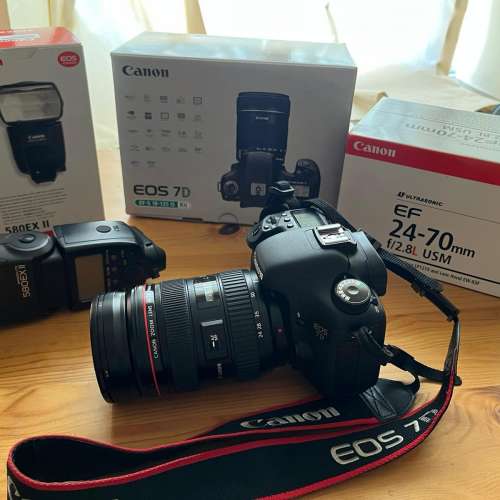 Eos 7D 24-70mm f/2.8 加閃燈（代放）