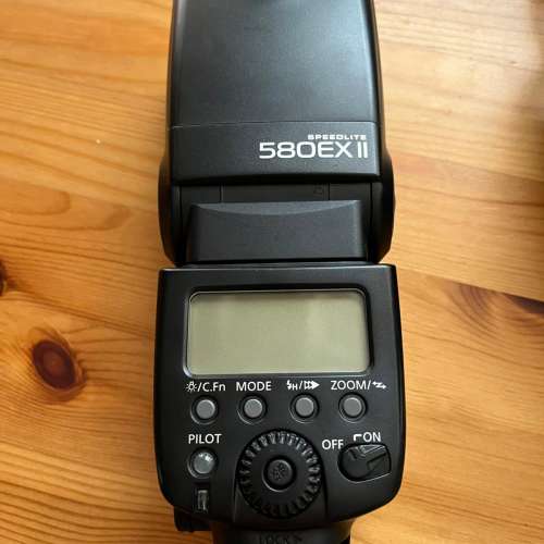 Eos 7D 24-70mm f/2.8 加閃燈（代放）