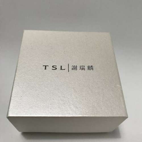 謝瑞麟鑽石頸鍊 20 份  （只帶過一次 沒有單 ） 青衣交收