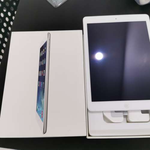 iPad Air 1 16gb WiFi 白色