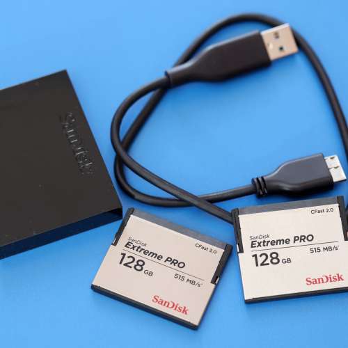 90%新 SanDisk Extreme PRO 128GB CFast x2 讀卡器