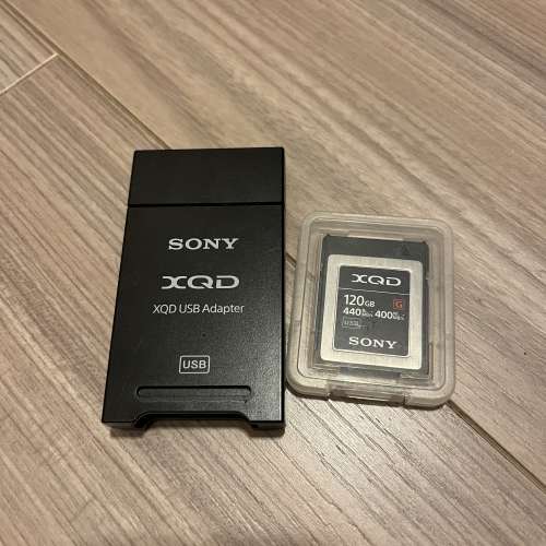 Sony XQD G Series 120gb + XQD Card Reader