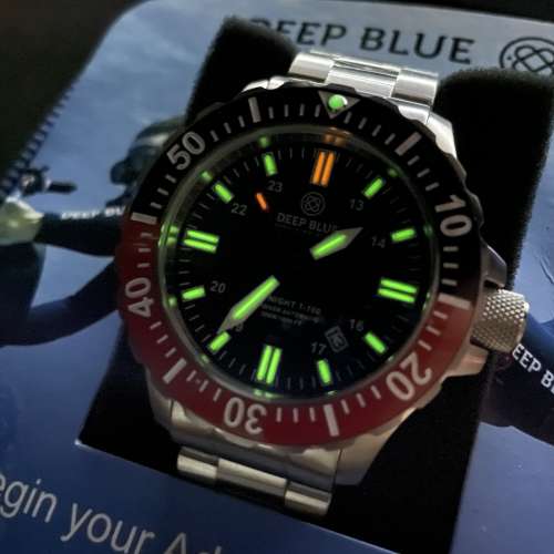 Deep Blue 45 Tritdriver T-100 氚氣燈自動潛水錶 (紅黑可樂面)