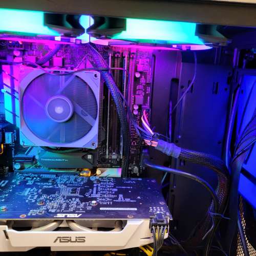 DIY 自組電腦 i5 8400 16G ram 256M2 NVME 1TB HD asus1060 3組RGB燈