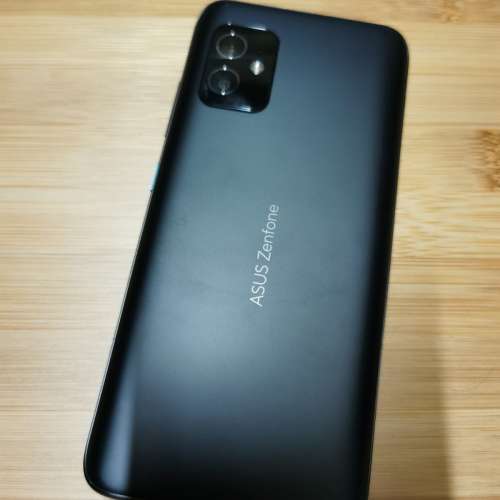 Asus Zenfone 8 16+256GB 保養至12/2022