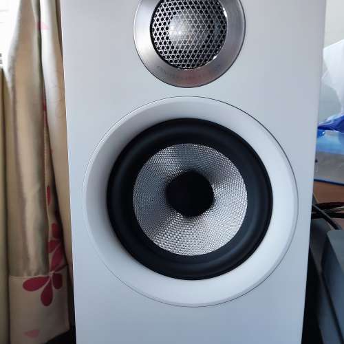 B&W 607 S2 Anniversary Edition 連原廠腳架