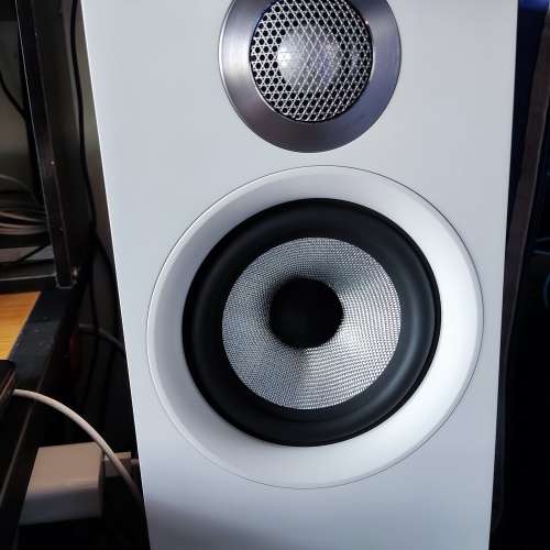 B&W 607 S2 Anniversary Edition 連原廠腳架