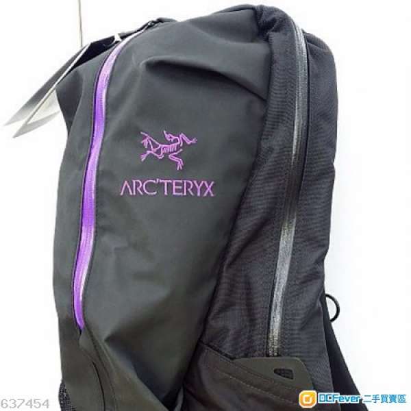 *on sale* Arc'teryx 始祖鳥 Arro 22  arcteryx arro22 backpack 不死鳥