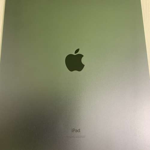 Apple iPad Pro 12.9吋 2020 第四代 1TB （少有）,有保至2022年6月，送筆同keyboard...