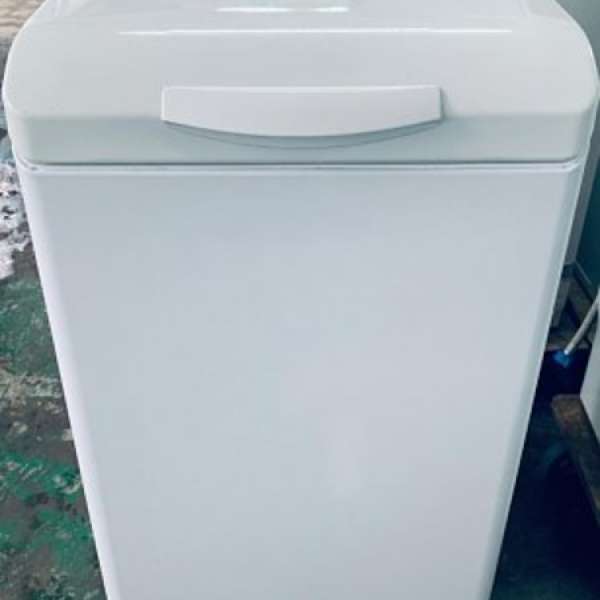 洗衣機 上置式(新款) ZWY60904SA 九成新以上 包送貨安裝及90天保用***