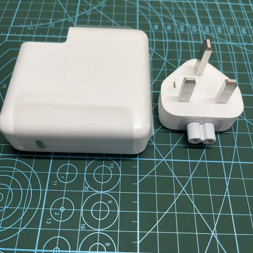 全新Apple 87W USB-C Power Adapter 電源轉接器 for MacBook Pro