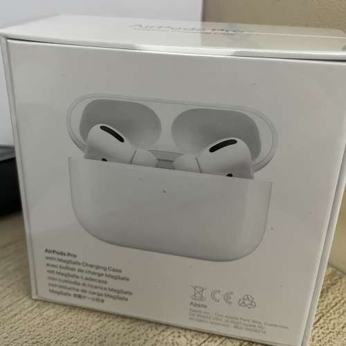 Apple Airpods Pro 降噪無線耳機 配備 MagSafe 充電盒 香港行貨