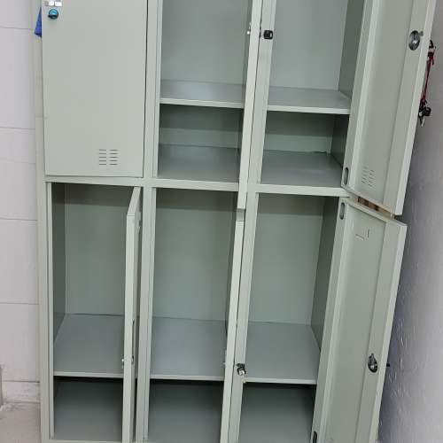 六格鐵儲物櫃 (高180cm x 寬90cm x 深45cm)