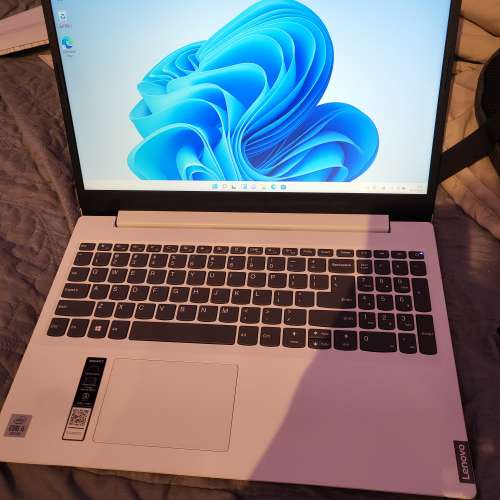 lenovo 聯想 十代 i5-10210U 8G 256ssd 加1TB HD 已上Windows 11