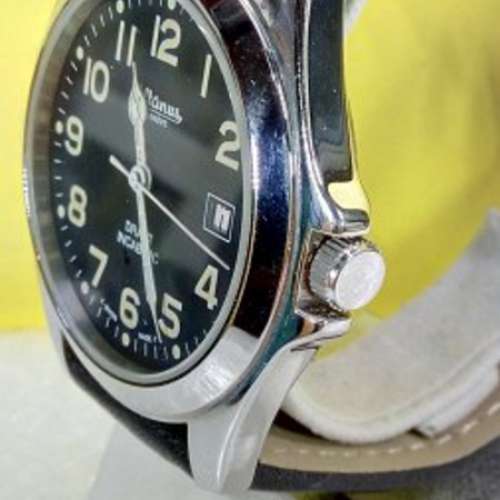 Altanus 機械手動上鏈腕錶