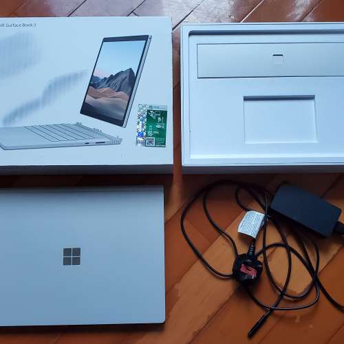95% New Surface Book 3 13.5” i7/32GB Ram/1TB SSD (只用了 61 小時Used for onl...