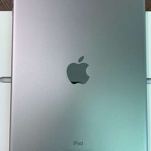 iPad 6 32GB WiFi Only 灰色 (99新)