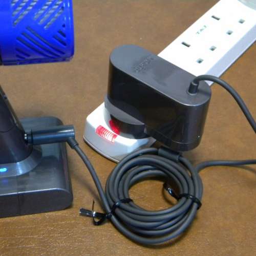 全新原廠 Dyson 充電器 火牛 三腳插頭 適用於Dyson V6-V8 DC58-74各型號吸塵機