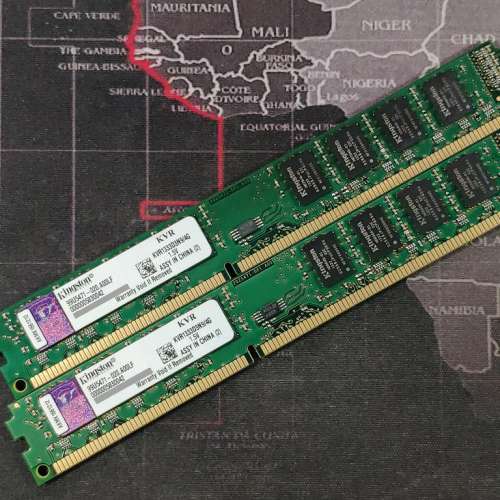 Kingston DDR3 4GB RAM x 2 (8GB)
