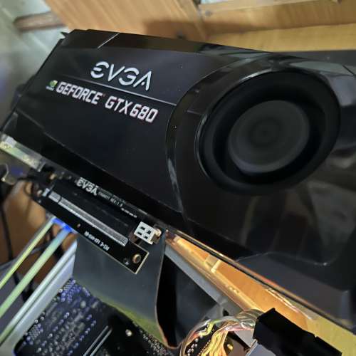 EVGA GTX680 2GD5 公版