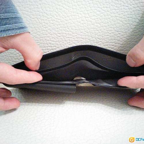 Montblanc 萬寶龍真皮銀包 14cc 壓紋設計(全新行貨)